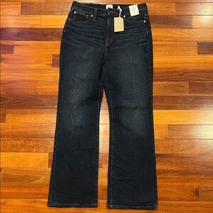 New J. Crew Curvy full-length bootcut jeans in Kettle wash Size 30